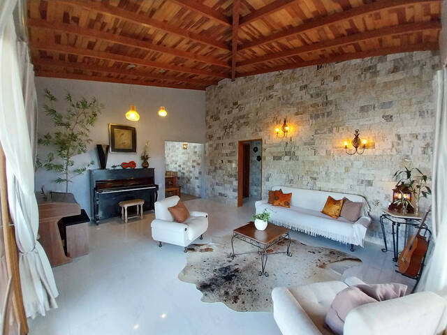 Casa para Venda em Imbituba - 4
